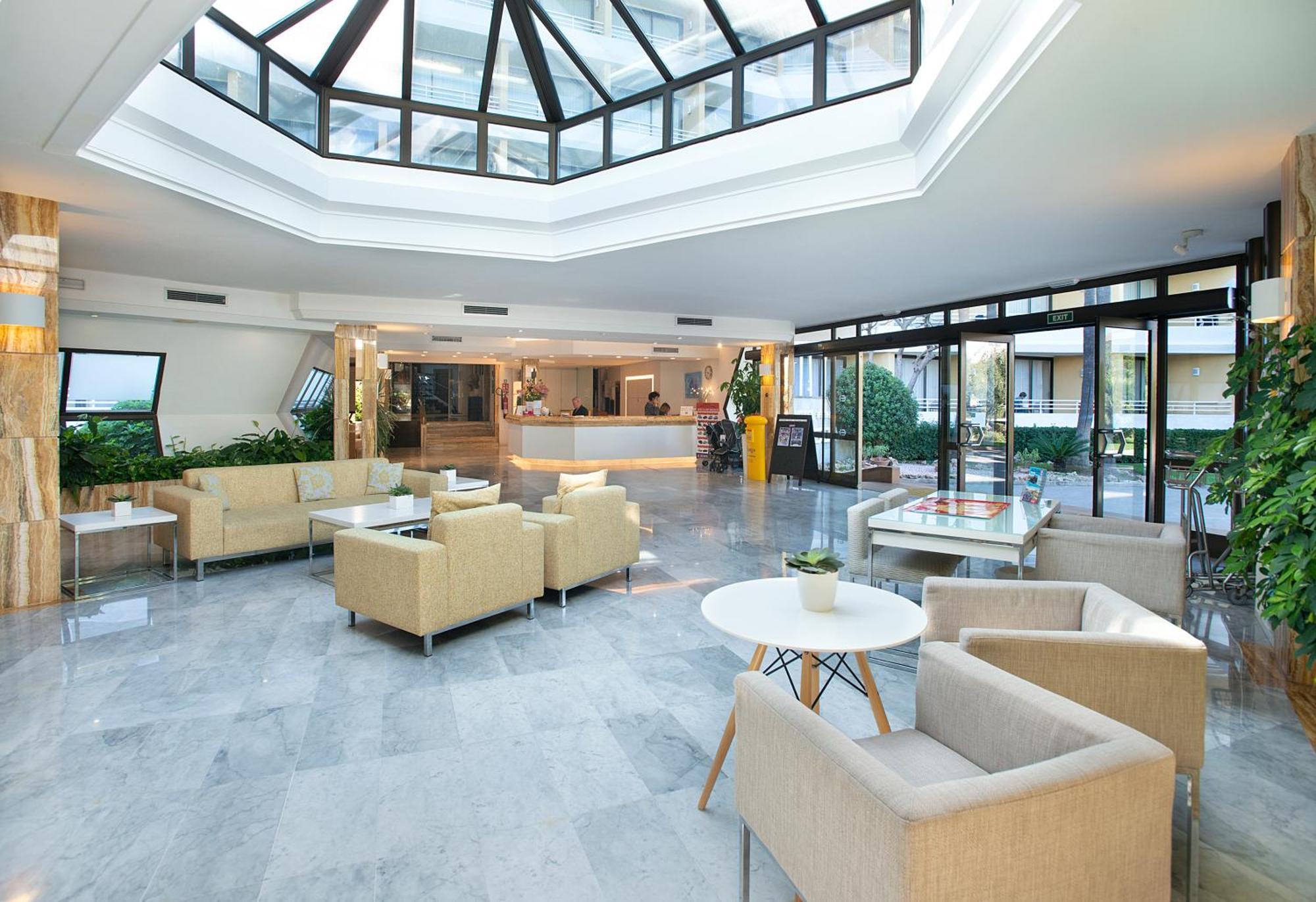 Exagon Park Hotel Can Picafort  Buitenkant foto