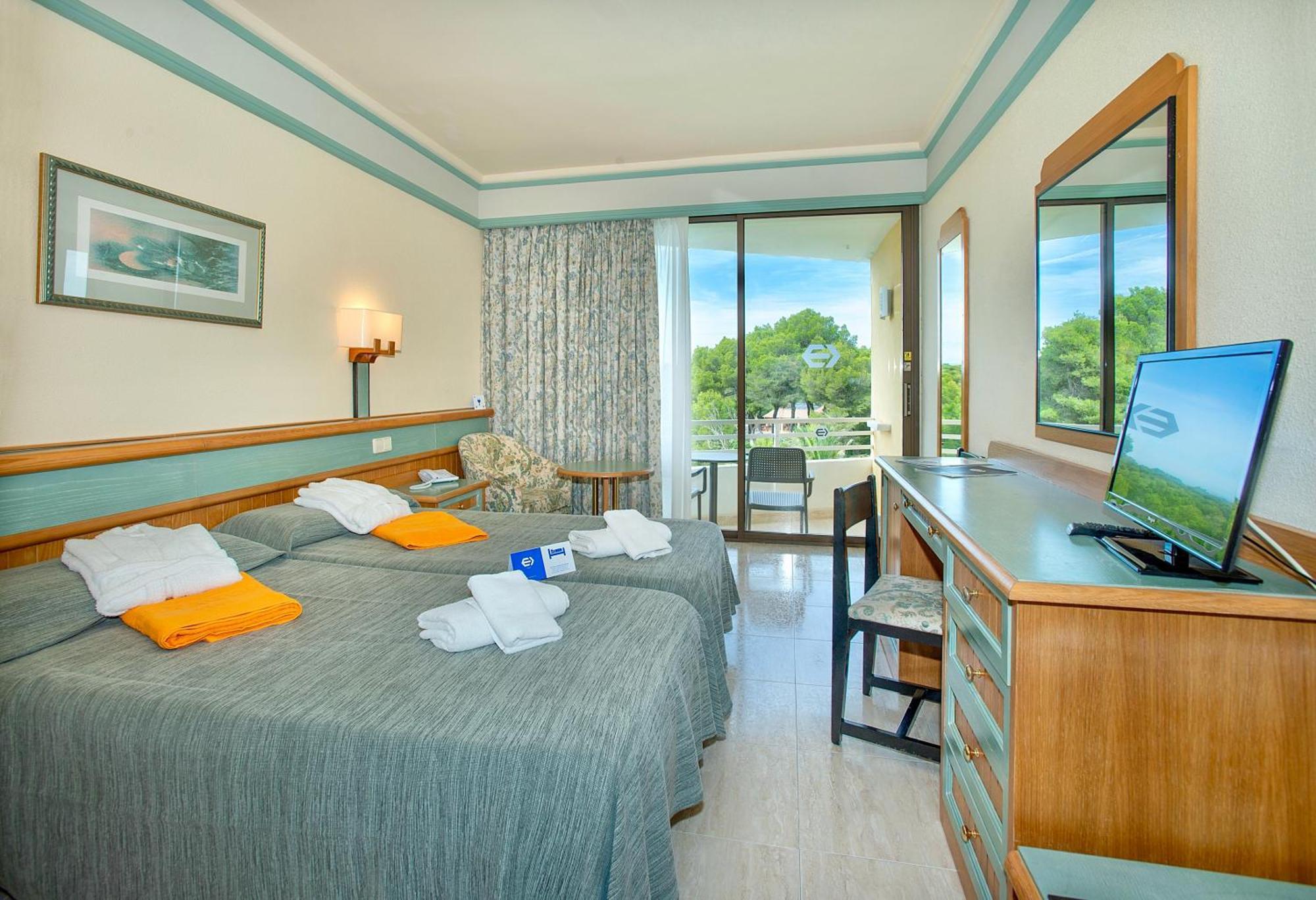Exagon Park Hotel Can Picafort  Kamer foto